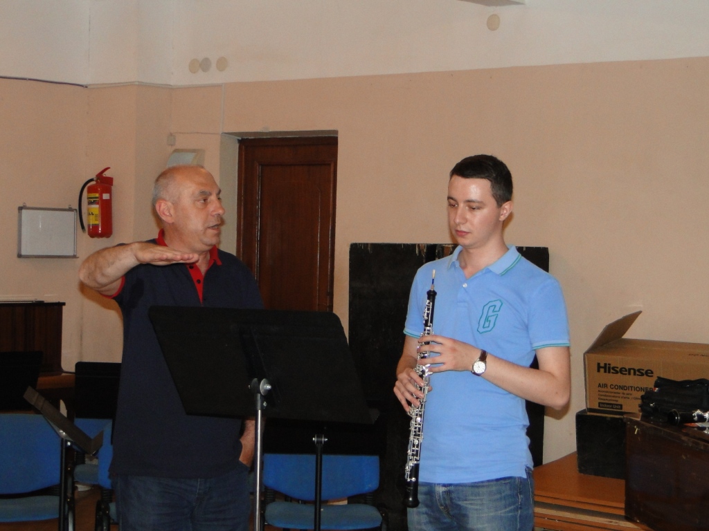 Principal_oboe_Ashot_Galstyan_with_Robert_Abrahamyan.JPG